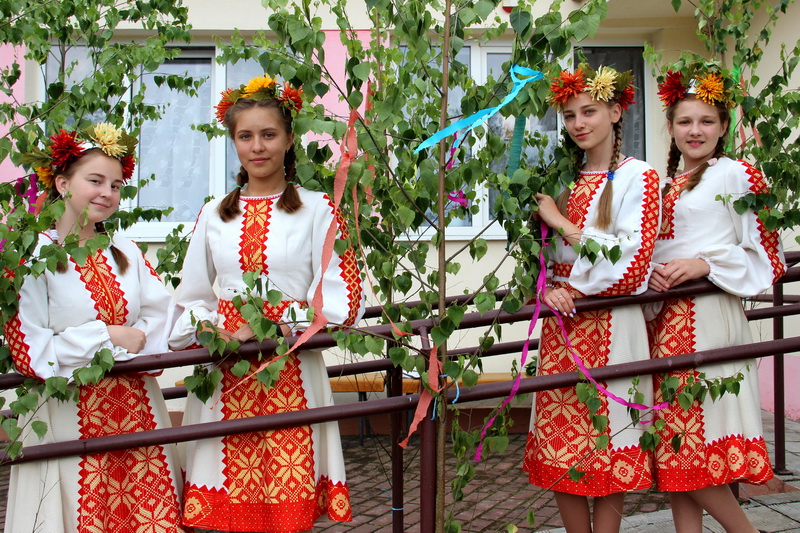 Фольклорный праздник “Старадварэцкая Сёмуха - гудзе на ўсю ваколіцу!”